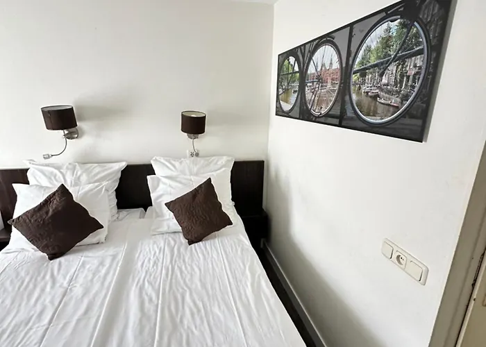Hotel Prinsengracht 3*